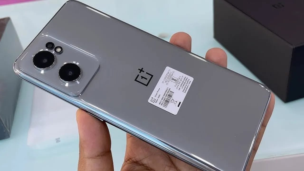 New OnePlus Nord 2T 5G — 108MP HD Camera, 8000mAh Battery, Price ₹10,499 Only
